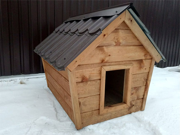 Будка для собаки утеплённая на заказ недорого купить в Москве.